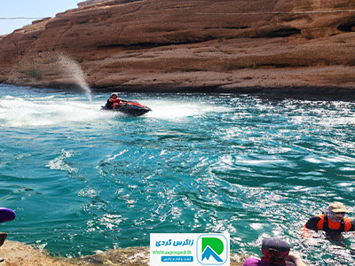 آب‌تنی در زلال‌ترین رودخانه ایران